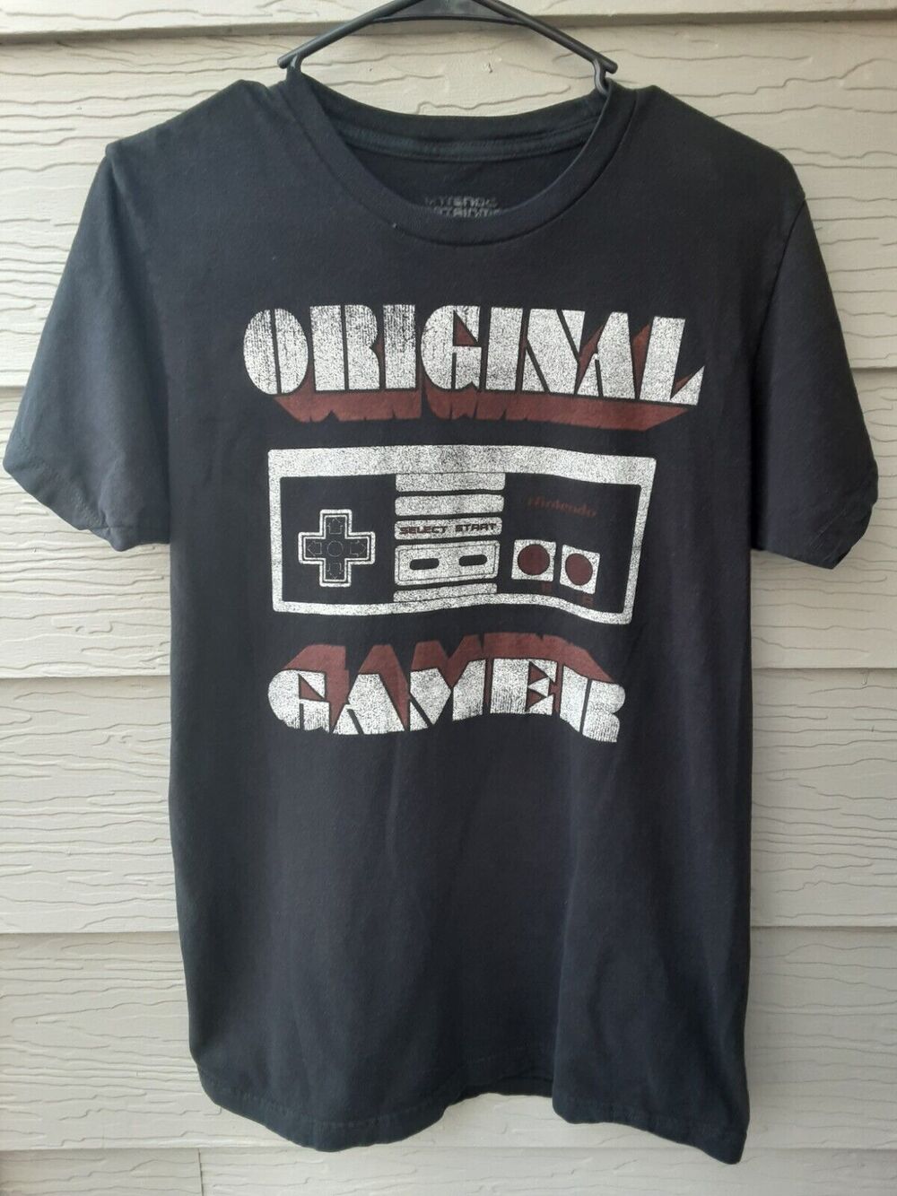 Nintendo Original Gamer Distressed NES Controller Men's T Shirt Size M